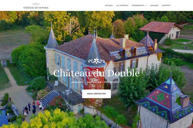 Page d'accueil du site Château du Double, réalisé par Gentleview