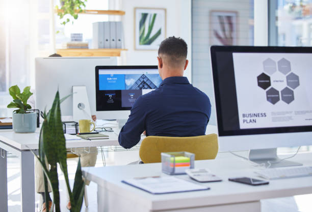 Agence référencement SEO et Création site web Bordeaux: Gestion professionnelle de la réputation pour les entreprises