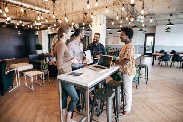 Agence de communication digitale Lyon : Comment une agence de communication digitale peut-elle aider à améliorer l’image de marque de mon entreprise ?