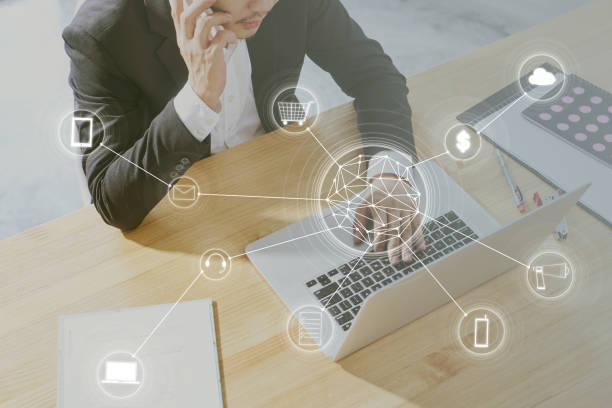 Agence Web Lyon : Développement personnalisé vs plateformes standard : quel est le meilleur choix pour votre entreprise ?
