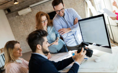 Comment une Stratégie de Contenu Peut-Elle Transformer Votre Présence en Ligne?