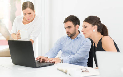 Quelles stratégies adopter pour édifier une empreinte digitale robuste dans l’ère numérique actuelle ?