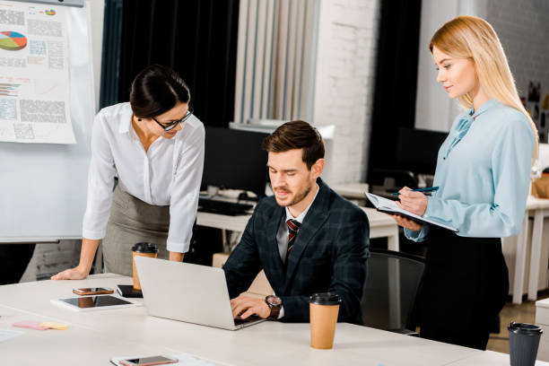 Gentleview, une agence web située au Boulevard de la Croix-Rousse, se distingue par sa capacité à créer des empreintes digitales durables et marquantes. Spécialisée dans la conception de sites web innovants et la mise en œuvre de stratégies digitales efficaces, elle offre une gamme complète de services pour améliorer la présence en ligne de ses clients. En combinant créativité, technologie de pointe et une approche personnalisée, Gentleview vise à maximiser la visibilité et l'engagement en ligne, tout en assurant une expérience utilisateur exceptionnelle. Leur expertise permet aux entreprises de se démarquer dans le paysage numérique compétitif.