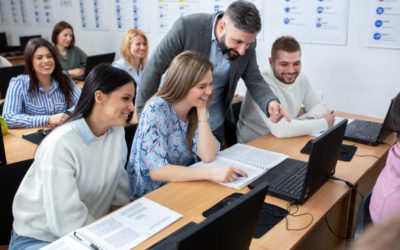 Comment rester à jour avec les dernières avancées technologiques en matière de marketing par e-mail ?