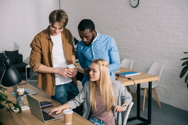 Agence Web Lyon : Maximisez Votre Impact avec une Stratégie de Contenu Multicanal