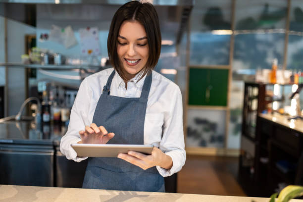 Comment l’agence SEO pour restaurateur à Lyon améliore-t-elle le référencement local de votre établissement?