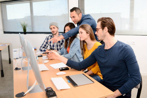 Agence Web Lyon : Comment Développer une Stratégie de Marketing NumériqueOrientée Données ?
