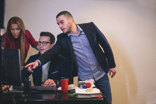 Gérer la Réputation en Ligne de Votre Entreprise avec une Agence Web Lyon