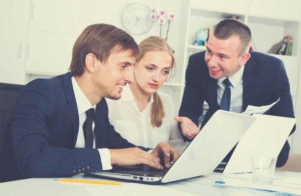 Agence Web à Lyon : Les Avantages de Création d’un Site Internet pour Votre Entreprise