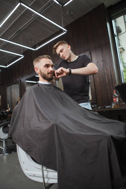 Les Caractéristiques des Plateformes de Réservation de Services web coiffeur a Lyon