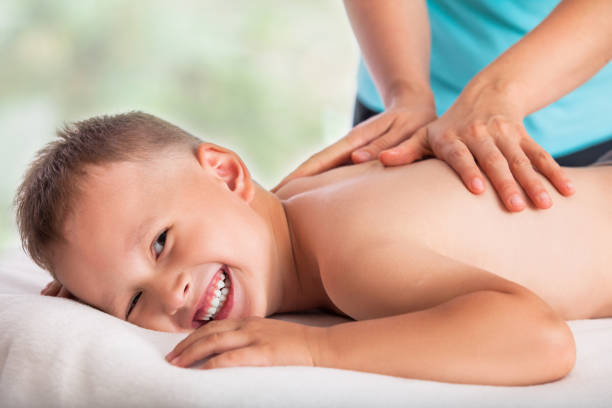 Services web masseurs lyon A-t’il des programmes spécifiques pour les joueurs de tennis à Lyon ?