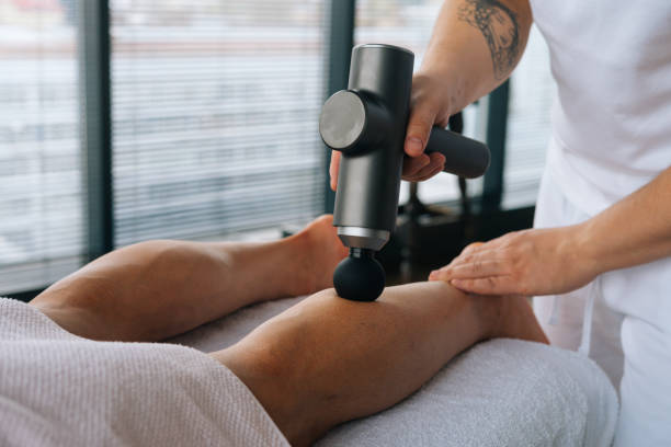 Puis-je réserver des massages réguliers pour suivre mon programme d’entraînement de tennis ?