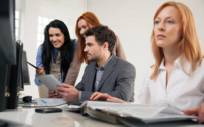 Quelles solutions l’agence web Communay utilise-t-elle pour gérer les commentaires spam?