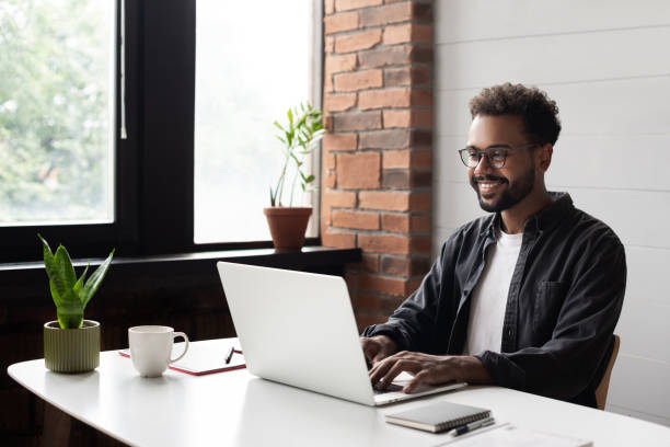Quelle est la différence entre les services de GentleView, l’agence SEO à Lyon, et ceux d’une agence SEO généraliste ?