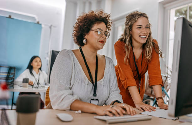 Comment l’agence web Lyon Gentlview reste-t-elle à jour avec les dernières mises à jour d’algorithmes de Google et autres moteurs de recherche pour bénéficier à ses clients lyonnais?