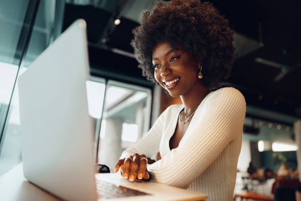 Comment l’agence web Lyon Gentlview utilise-t-elle le contenu de qualité pour renforcer la présence en ligne des entreprises de Lyon?