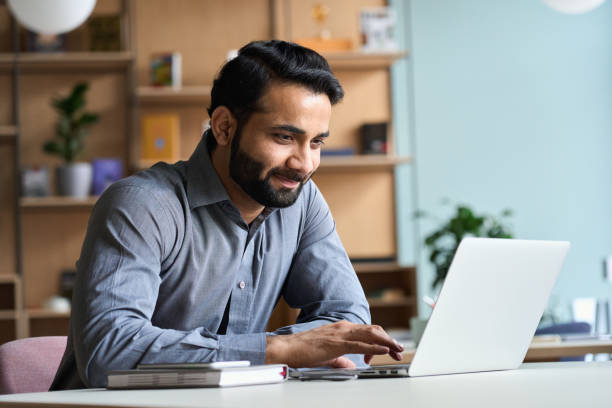 Comment l’agence web Lyon Gentlview intègre-t-elle la recherche de mots clés dans ses stratégies de référencement pour les entreprises de Lyon?