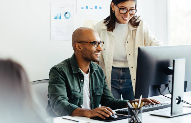 L’Influence de l’Emplacement Stratégique d’une Agence Web Tour Eiffel sur ses Relations avec les Entreprises Parisiennes et Internationales