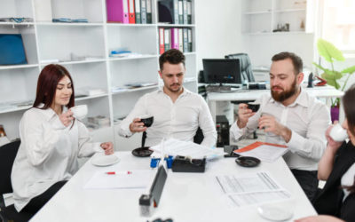 Quelles sont les techniques utilisées par l’agence web Bourgoin-Jallieu pour créer des infographies attractives et informatives qui captivent l’audience de ses clients?