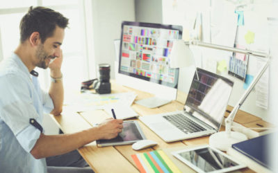 Quelle est la différence entre une stratégie d’influence et une campagne de publicité digitale ?