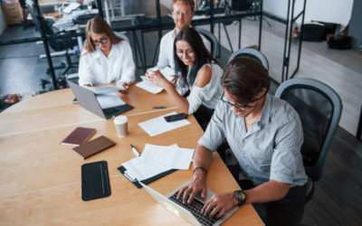 Quels sont les éléments techniques à optimiser en priorité pour un bon SEO restaurant ?