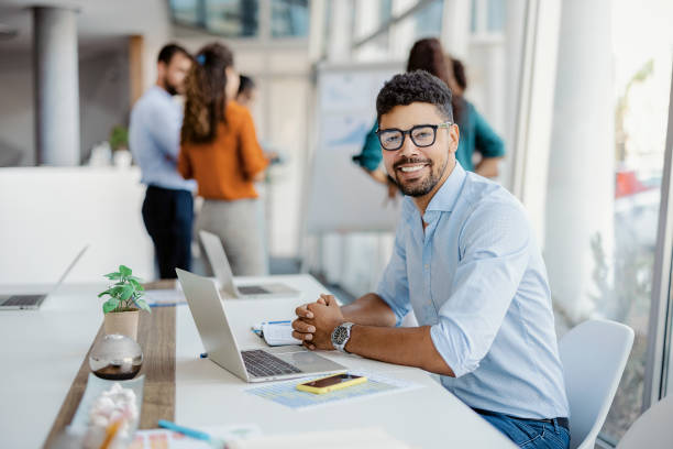 Pourquoi le naming entreprise est-il essentiel pour construire une identité de marque forte ?