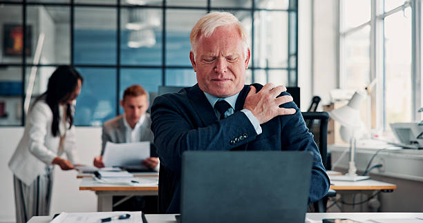 La première raison pour laquelle une visite virtuelle Paris favorise la fidélisation est l’expérience immersive qu’elle offre. En effet, permettre aux clients de parcourir vos espaces de manière