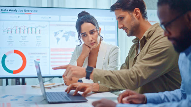 Le Community Management Paris se concentre avant tout sur la relation humaine entre une marque et sa communauté. En effet, le community manager anime, modère et engage les audiences