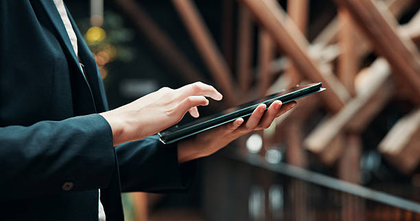 Plateforme de marque Lyon: Quelle 2 différence efficace existe entre une plateforme de marque à Lyon digitale et traditionnelle ?