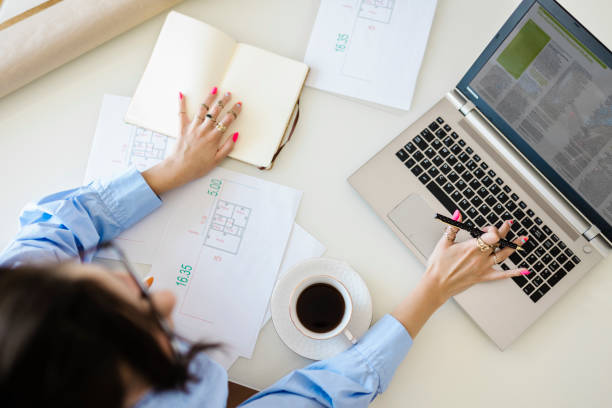 Quelle 2  différence efficace existe entre une maintenance site web Lyon corrective et préventive ?