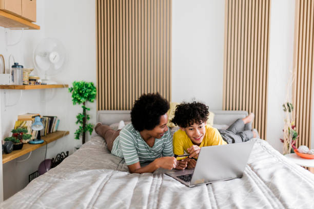 Pourquoi une maintenance site web Lyon puissante évite 5 fois plus de bugs ?